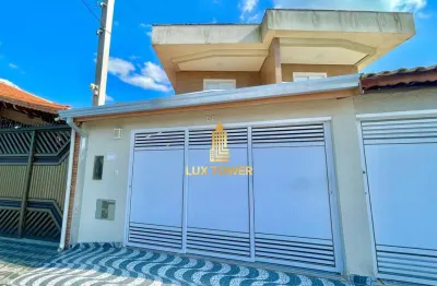 Sobrado de 90m2 c/ 2 quartos 1 banheiro e quintal c/ churrasqueira