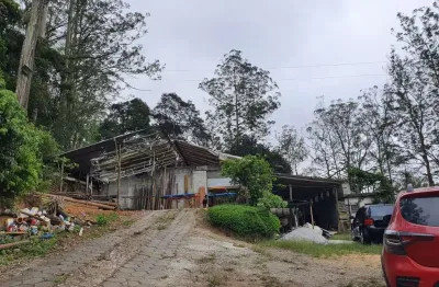 Chácara / sítio à venda na Estrada Da Colonia Mário Reimberg Christe, 111, Parelheiros, São Paulo