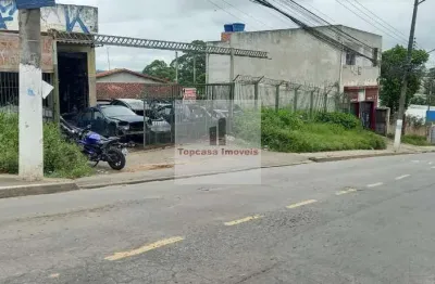 Casa comercial para alugar na Avenida Carlos Barbosa Santos, 7, Jardim Lucélia, São Paulo