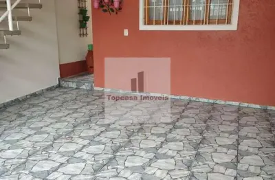 Alugue casa em Parque das Árvores, São Paulo: 160m², 3 dormitórios, 1 suíte, 4 banheiros por R$3500/mês.