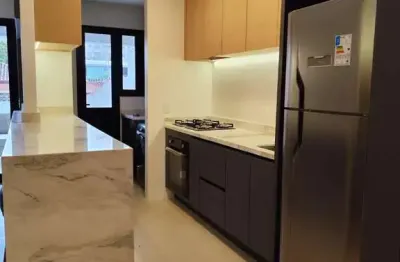 Apartamento com 2 dormitórios à venda, 66 m  por r  688.000,00