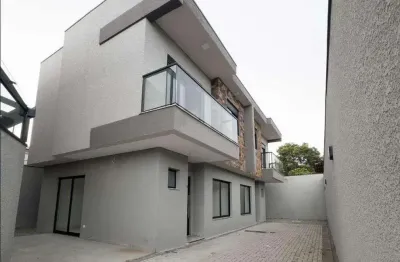 Sobrado à venda, xaxim, pronto para morar com acabamento de primeira linha