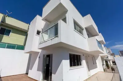 Casa com 3 quartos à venda na Rua Ângelo Greca, Atuba, Curitiba