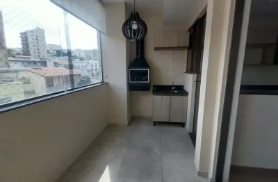 Amplo apartamento de 2 quartos com suíte, varanda gourmet e planejados no bairu