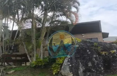 Casa em condomínio fechado com 5 quartos à venda em toninhas, ubatuba , 530 m2 por r$ 6.900.000