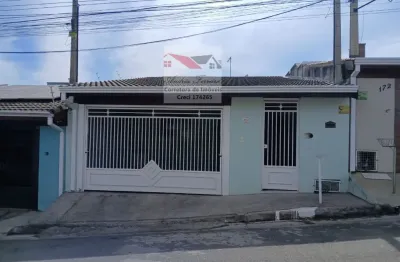 Linda casa térrea em ótima localização com 3 dormitórios nova atibaia