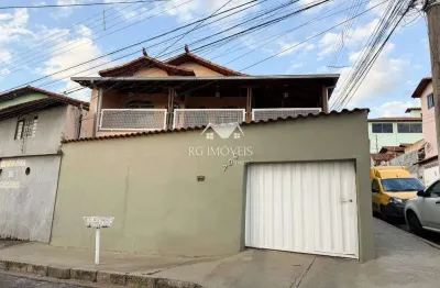 Casa com 4 quartos à venda no Araguaia, Belo Horizonte 
