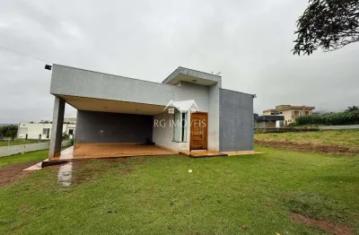 Casa linear 3 quartos no condomínio serra dos bandeirantes