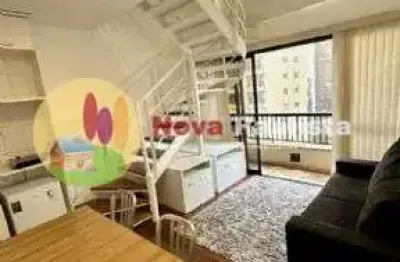 Apartamento duplex mobiliado com um dormitorio e 2 banheiros para locação, 45 m² por r$ 3.400,00 por mês.