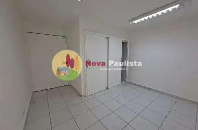 Sala conjunto 36 m2, para venda em r$ 370.000,00 e locação r$ 2.000,00 por mes.