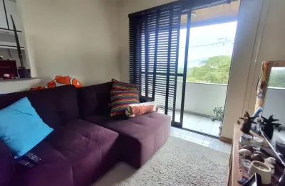 Apartamento de 2 dormitórios com suíte no itacorubi - conforto e praticidade