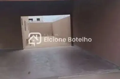 Casa com 2 quartos à venda no Loteamento Monte Hebron, Uberlândia 