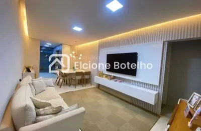 Casa em condomínio fechado com 3 quartos à venda no Aclimação, Uberlândia 