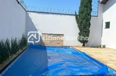 Casa com 4 quartos à venda no Alto Umuarama, Uberlândia 