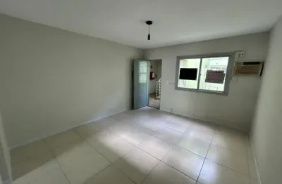 Apartamento com 2 quartos à venda na Rua Bento Gonçalves, 1244, São Sebastião, Esteio