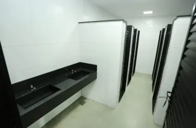 Ponto comercial para alugar na Estrada do Barro Vermelho, 79, Rocha Miranda, Rio de Janeiro