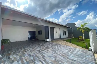 Casa com 3 quartos à venda na Rua Álvaro Neves, Nereu Ramos, Jaraguá do Sul
