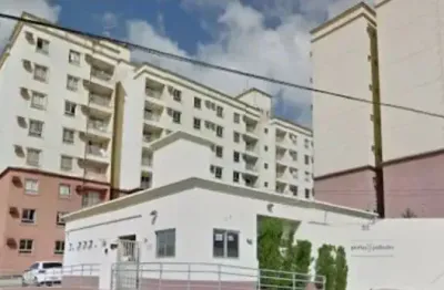 Apartamento em ponta negra - 2/4  suíte - 56m² -térreo e outra no intermediário