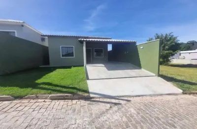 Casa de condomínio - 3 quartos ( 1 suíte ) - kit energia solar - 1ª locação