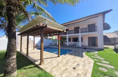 Casa duplex de frente para o mar - 4 quartos ( 1 suíte ) - piscina - churrasqueira - pergolado - edícula