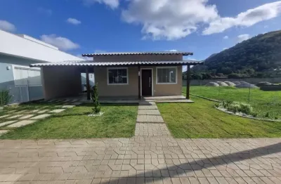 Casa de condomínio - 3 quartos ( 1 suíte ) - 1ª locação
