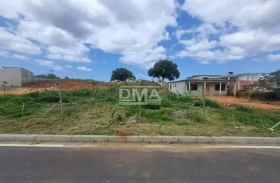 Terreno à venda na Avenida Nossa Senhora do Amparo, Jacaroá, Maricá