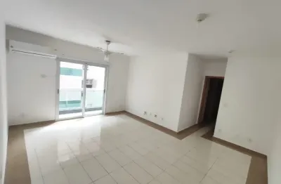 Apartamento com sacada 3 quartos 1 suíte 2 vagas demarcadas  embaré santos