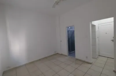 Kitnet / Stúdio à venda no Boqueirão, Santos 