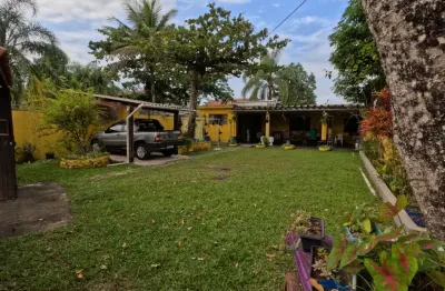 Casa lote inteiro na praia em Itanhaém litoral sul de sp