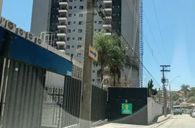 Monte castelo - excelente apartamento com varanda 2 dorms suiteíí