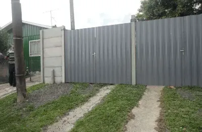 Casa com 3 quartos para alugar na Rua Cafeara, 80, Nova Rússia, Ponta Grossa