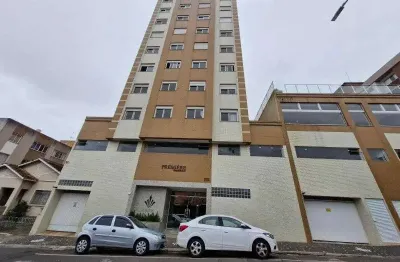 Apartamento com 3 quartos para alugar na Rua Benjamin Constant, 1031, Centro, Ponta Grossa