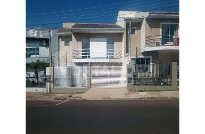 Casa para alugar na Rua Assis Brasil, 35, Orfãs, Ponta Grossa