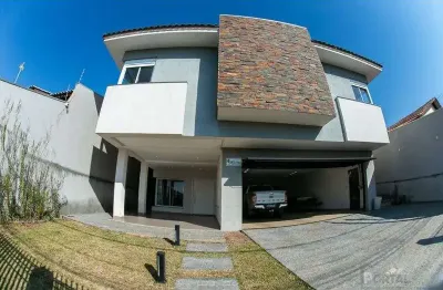 Casa com 3 quartos à venda na Rua Itália, Oficinas, Ponta Grossa