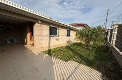 Casa à venda na Rua Tijucas do Sul, Oficinas, Ponta Grossa