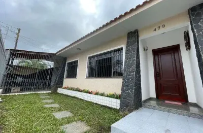 Casa para alugar na Rua Herculano de Freitas, Orfãs, Ponta Grossa