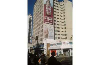 Apartamento com 3 quartos para alugar na Avenida Doutor Vicente Machado, Centro, Ponta Grossa