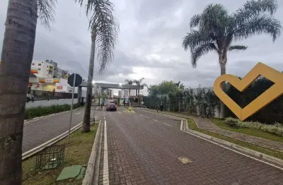 Apartamento com 2 quartos para alugar na Rua Nicolau Kluppel Neto, Contorno, Ponta Grossa
