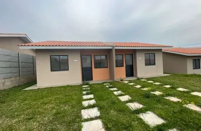 Casa com 2 quartos para alugar na Rua Arno Wolf, Colônia Dona LuÍza, Ponta Grossa
