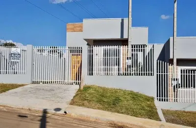 Casa com 3 quartos para alugar na Rua Orlando Becher, Jardim Carvalho, Ponta Grossa