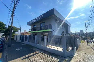 Ponto comercial para alugar na Rua Jaguariaíva, Uvaranas, Ponta Grossa