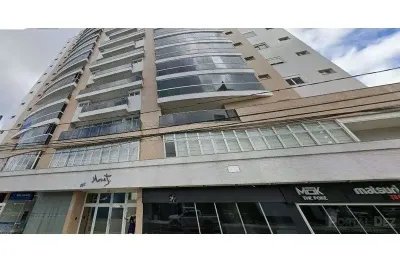 Apartamento com 2 quartos para alugar na Avenida Doutor Vicente Machado, Centro, Ponta Grossa