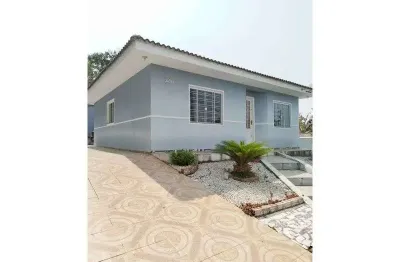 Casa para alugar na Rua Newton Prado, Nova Rússia, Ponta Grossa