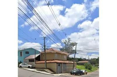 Casa com 3 quartos para alugar na Rua Professor Coelho e Souza, Contorno, Ponta Grossa