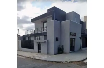 Casa com 4 quartos para alugar na Travessa Debret, Orfãs, Ponta Grossa