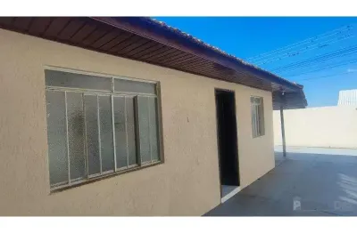 Casa para alugar na Rua Domício da Gama, Olarias, Ponta Grossa