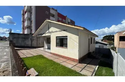 Casa para alugar na Rua Couto Magalhães, Nova Rússia, Ponta Grossa