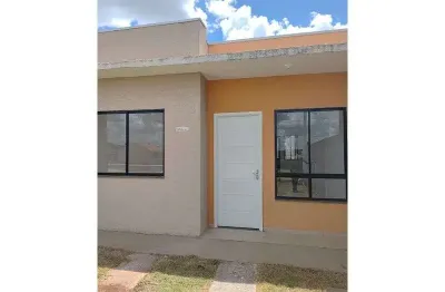 Casa para alugar na Rua Arnaldo José de Moraes, Cará-cará, Ponta Grossa