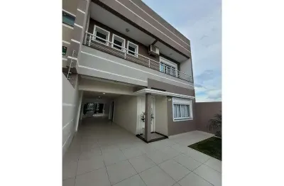 Casa com 3 quartos à venda na Rua Thaumaturgo de Azevedo, Oficinas, Ponta Grossa