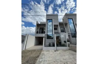 Casa à venda na Rua Otto Ewy, Oficinas, Ponta Grossa